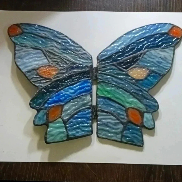 Other - Medium lamp..100 authentic antique ANGEL with WINGS..beautiful lamp.